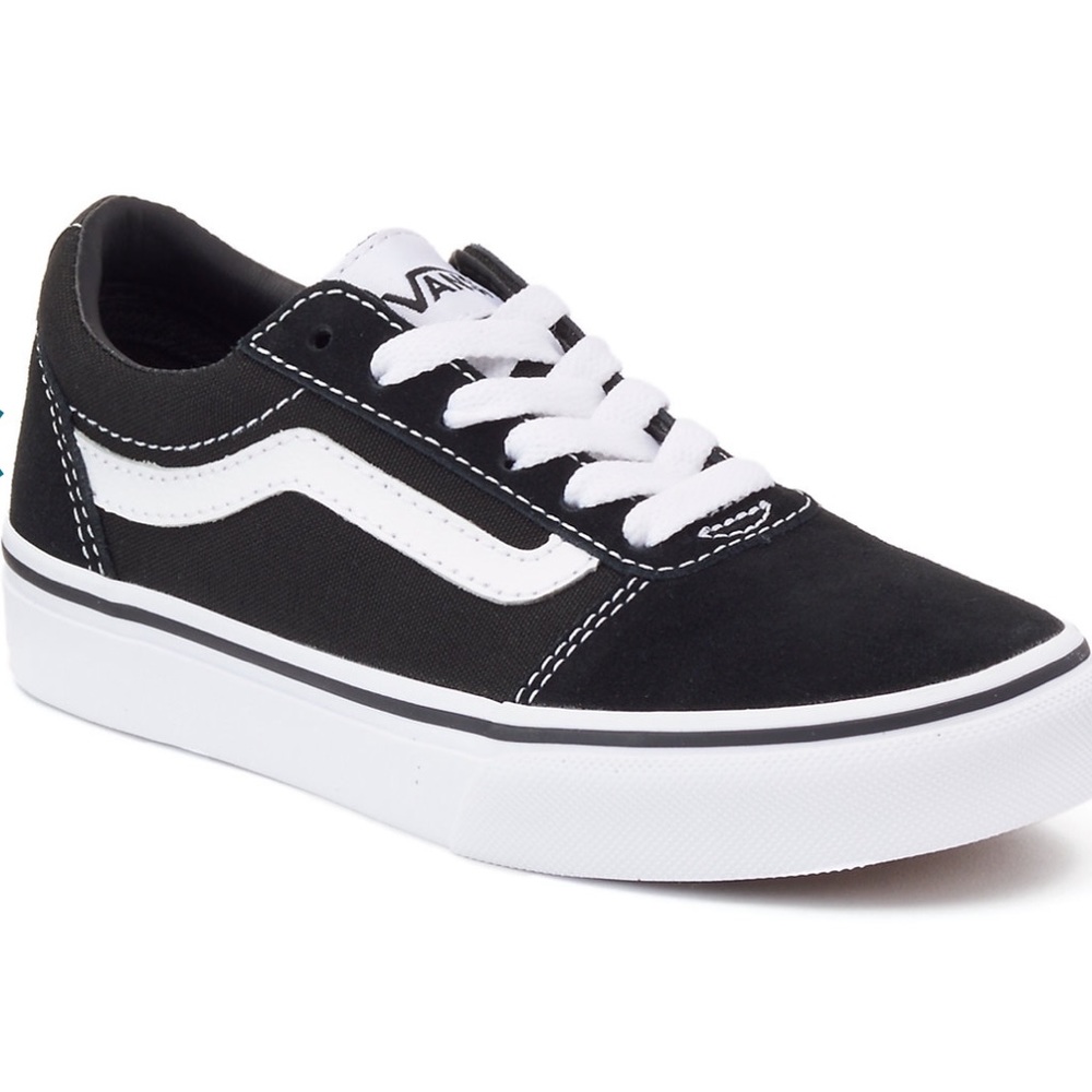 Black Lace Up Vans(Youth 7=Women’s 8.5)